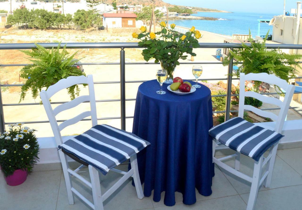 Meltemi Beach Apartments ミラトス エクステリア 写真
